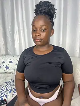 Favoritegirl1 online show from 10/28/25, 12:00