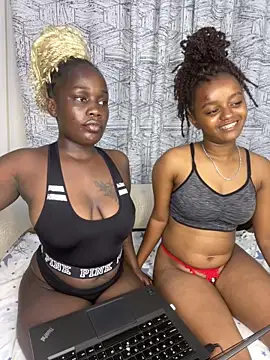 Favoritegirl1 online show from 02/13/26, 10:21