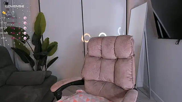 helen ramsay online show from 12/15/25, 02:56