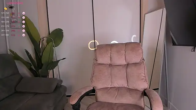 helen ramsay online show from 11/11/25, 02:56