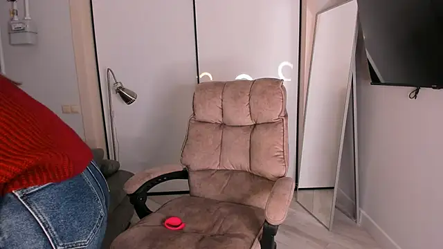 helen ramsay online show from 11/27/25, 03:23