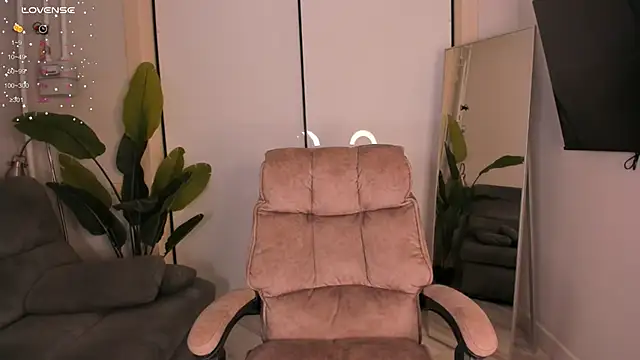 helen ramsay online show from 12/21/25, 03:03