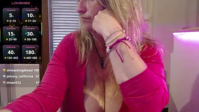 JennaDeluxe online show from 04/02/26, 10:00