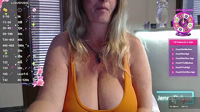 JennaDeluxe online show from 05/12/26, 05:48