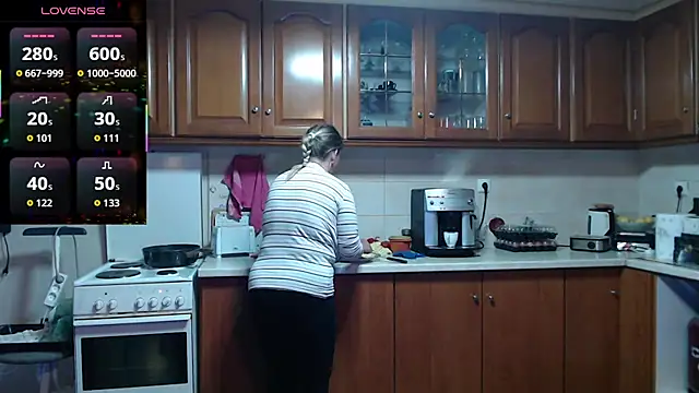 JennaDeluxe online show from 04/23/26, 04:52