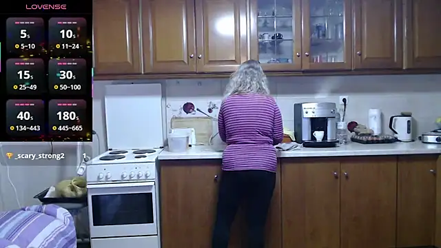 JennaDeluxe online show from 04/16/26, 12:28