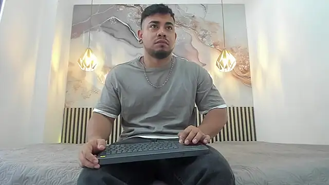 BrianMalonee online show from 11/10/25, 11:59