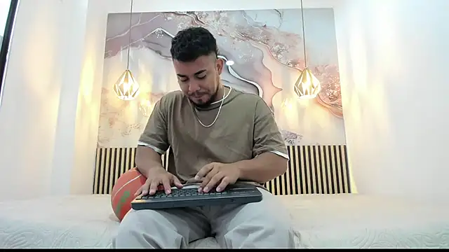 BrianMalonee online show from 10/09/25, 12:06