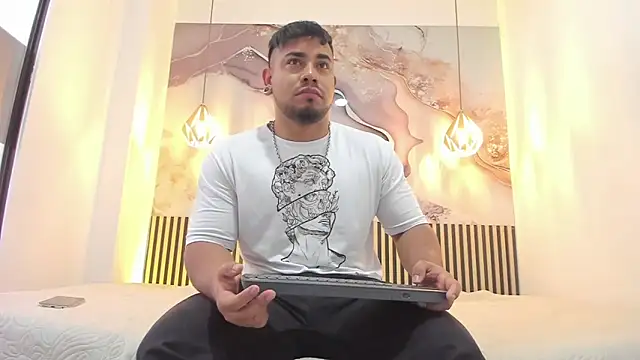 BrianMalonee online show from 11/06/25, 12:09