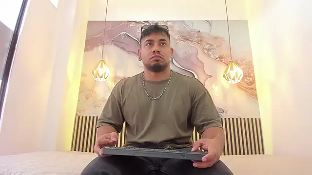 BrianMalonee online show from 11/07/25, 12:10