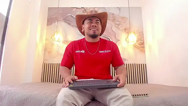 BrianMalonee online show from 11/26/25, 12:05