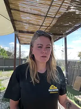 selenaluvv online show from 04/19/26, 03:57