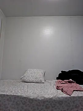 Edw95S online show from 05/02/26, 01:11