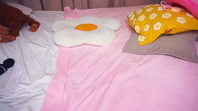 OronaNengl online show from 01/31/25, 01:43