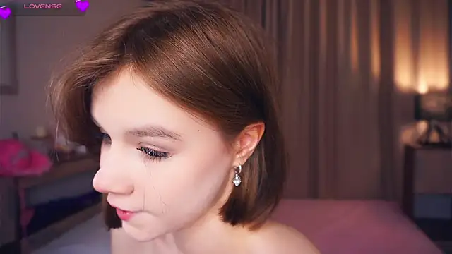 OronaNengl online show from 01/30/25, 10:41