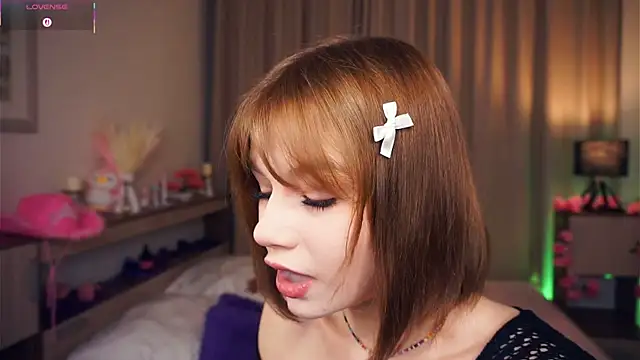 OronaNengl online show from 03/01/25, 07:37