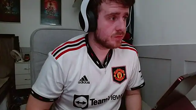 maxy49 online show from 11/30/25, 01:23