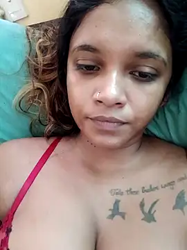 Indianqueen03 online show from 04/17/26, 11:46