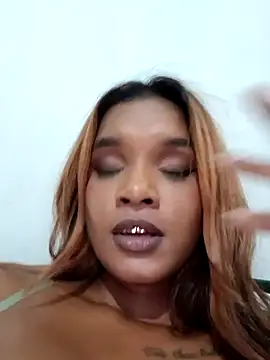 Indianqueen03 online show from 03/21/25, 08:08