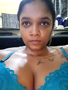 Indianqueen03 online show from 11/13/25, 08:46