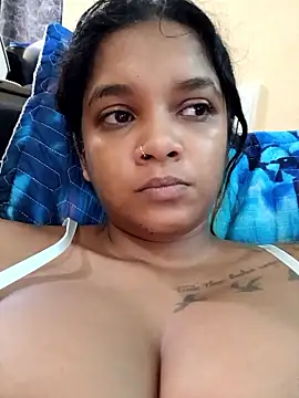 Indianqueen03 online show from 01/09/26, 01:18