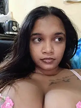 Snapshot of Indianqueen03 chatting on 06/07/26, 06:02 Indianqueen03 online show from 06/07/26, 06:02