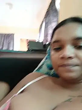 Snapshot of Indianqueen03 chatting on 06/23/26, 10:46 Indianqueen03 online show from 06/23/26, 10:46