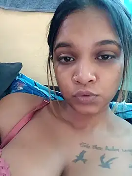 Indianqueen03 online show from 10/19/25, 11:57