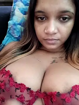 Indianqueen03 online show from 04/12/26, 10:07