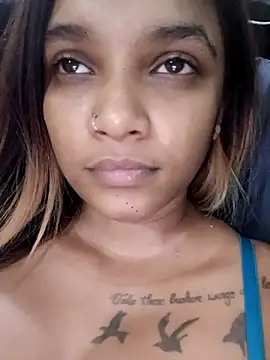 Indianqueen03 online show from 12/19/25, 04:42