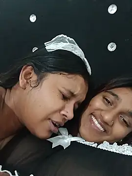 Snapshot of Indianqueen03 chatting on 07/08/26, 10:32 Indianqueen03 online show from 07/08/26, 10:32
