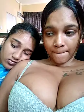 Indianqueen03 online show from 10/24/25, 08:57