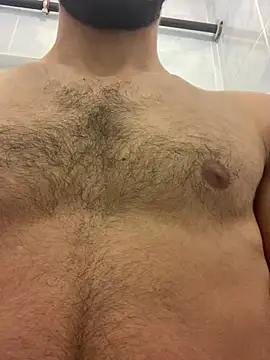 MuscleBoyy777 online show from 12/23/24, 12:14