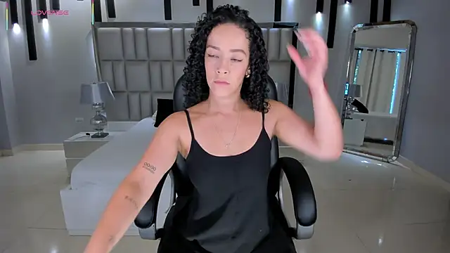 AlessaRomero online show from 05/08/26, 06:23
