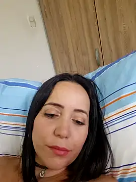 tessafontana37 online show from 12/15/24, 03:42