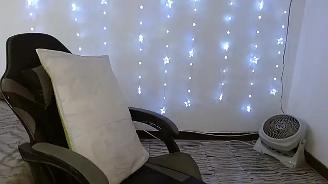  diana cute online show from 01/10/26, 07:42