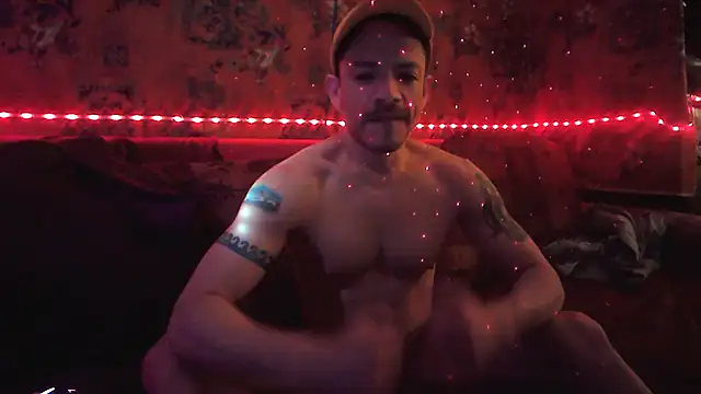 Snapshot of Tony_Torrente chatting on 03/14/25, 05:35 Tony Torrente online show from 03/14/25, 05:35