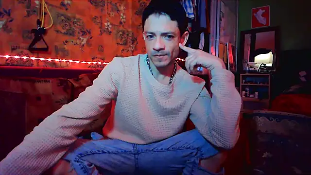 Snapshot of Tony_Torrente chatting on 01/01/25, 09:41 Tony Torrente online show from 01/01/25, 09:41