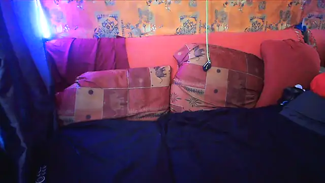 Snapshot of Tony_Torrente chatting on 09/09/25, 09:35 Tony Torrente online show from 09/09/25, 09:35