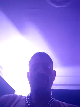 Snapshot of Tony_Torrente chatting on 12/05/25, 06:23 Tony Torrente online show from 12/05/25, 06:23