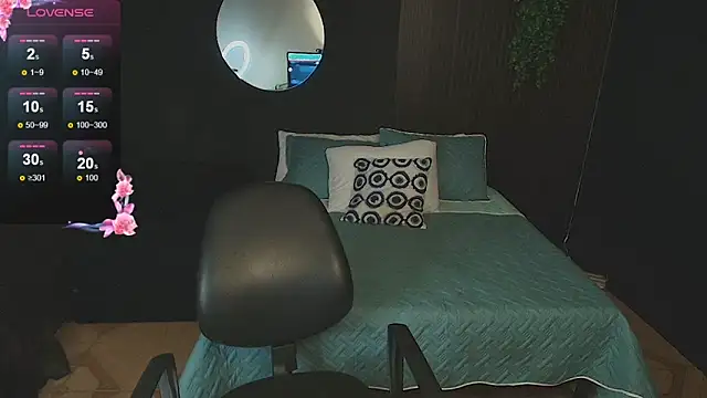 pretty cristal69 online show from 12/17/25, 11:21