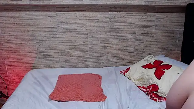 pretty cristal69 online show from 11/29/25, 12:44