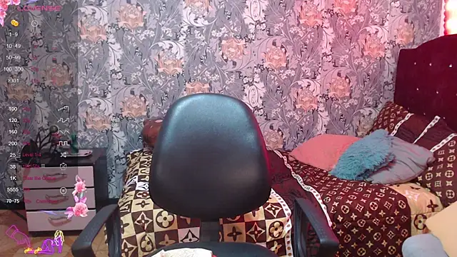 pretty cristal69 online show from 04/17/26, 10:23