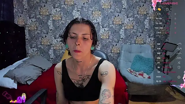 Snapshot of pretty_cristal69 chatting on 07/19/26, 10:17 pretty cristal69 online show from 07/19/26, 10:17
