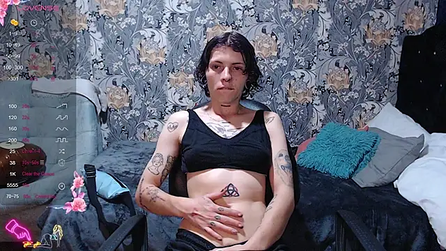 pretty cristal69 online show from 05/25/26, 11:03
