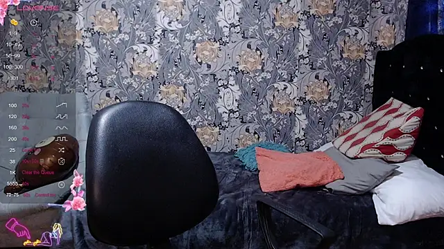 pretty cristal69 online show from 05/19/26, 12:12