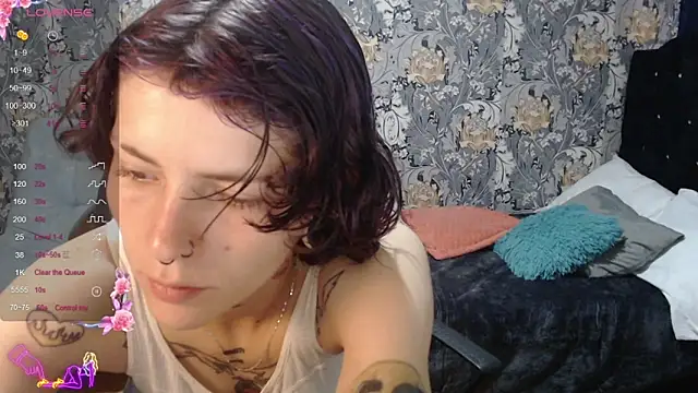 pretty cristal69 online show from 05/21/26, 12:13