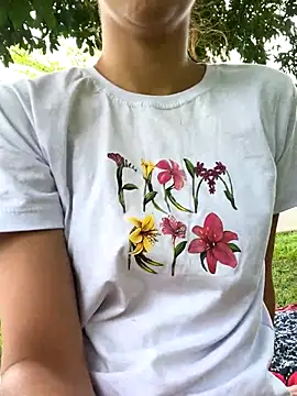 marianna1- online show from 11/27/25, 02:28