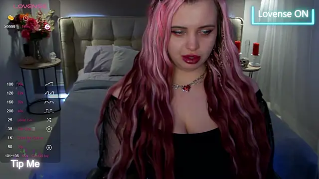 Miss Maya Mils online show from 03/10/25, 07:22