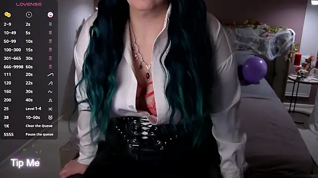 Miss Maya Mils online show from 10/26/25, 01:06